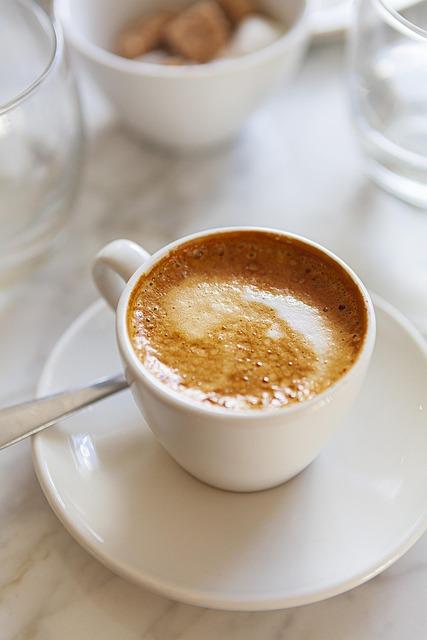 Jak se připravit na účinky kurkuma latte: četné výzkumy a studie