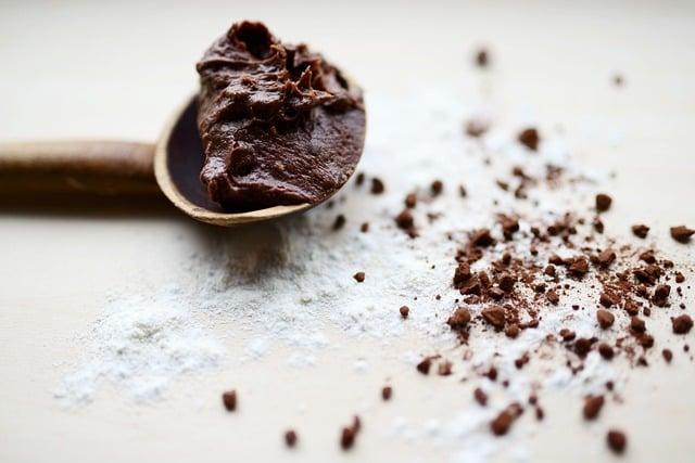 Těsto plné překvapení: Skvělá variace na brownies s přídavkem kakaových bobů
