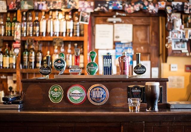 Místní pivní bary a restaurace s bohatou nabídkou zázvorových piv